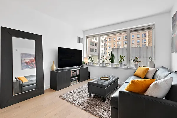 Rented by Compass | media 2