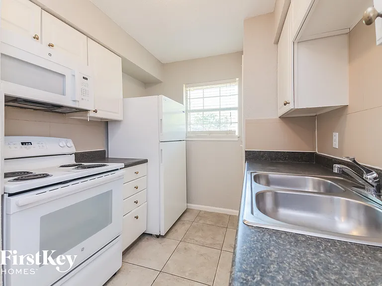 1600 Judy Dr — Photo 8
