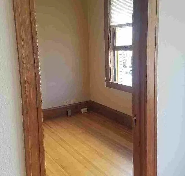 351 14th St — Photo 12