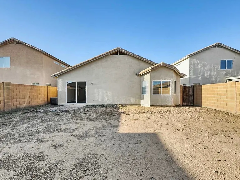6040 W Southgate Ave — Photo 10