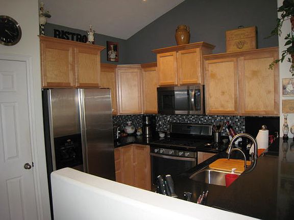 5th image of 10803 S Wynview Ln