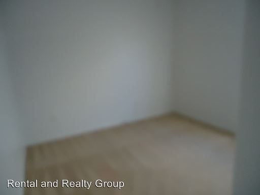 1st image of 547 Brookeshire Dr