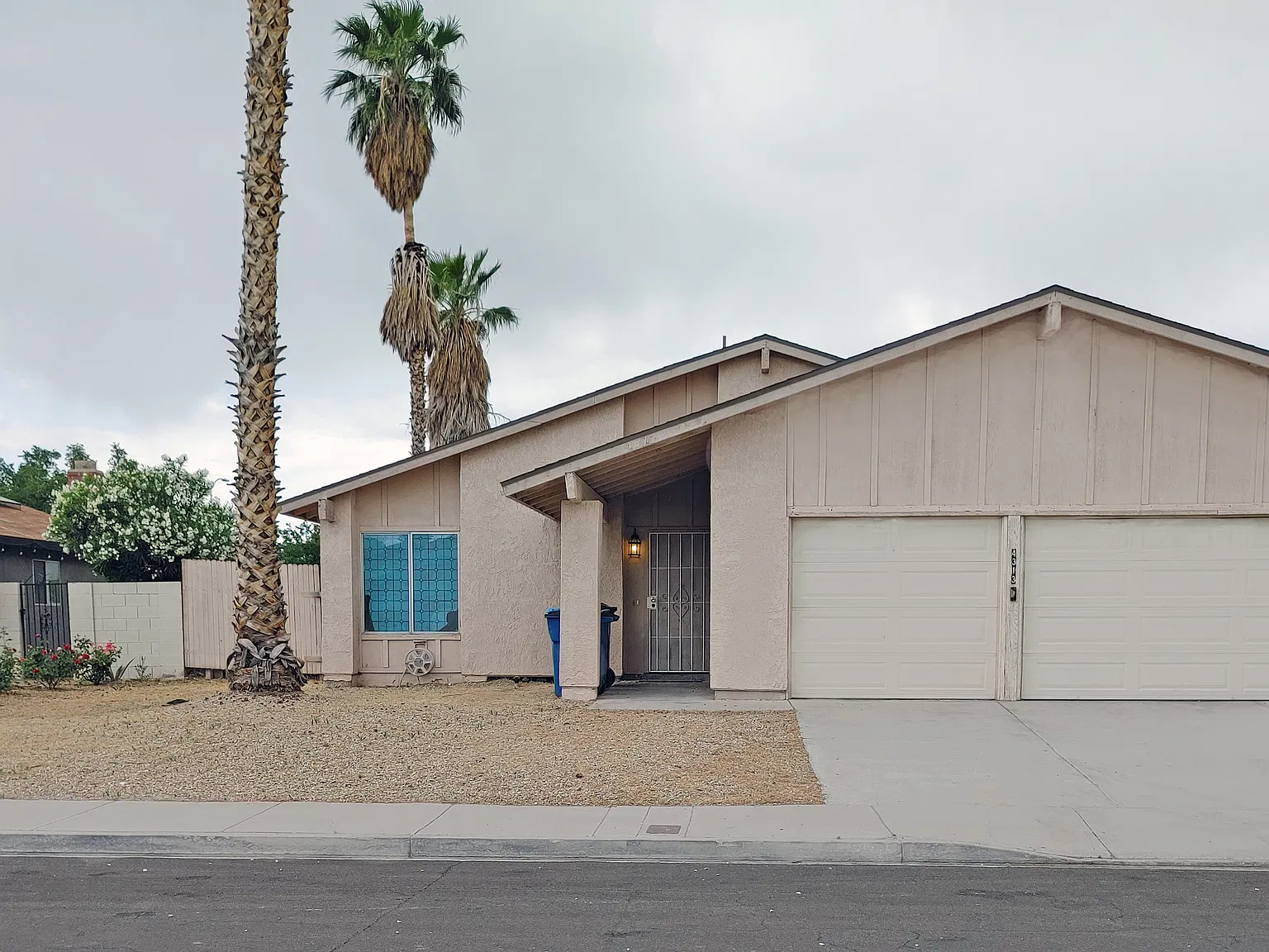 4 bed, 1714 sqft, $1,800 — Photo 1