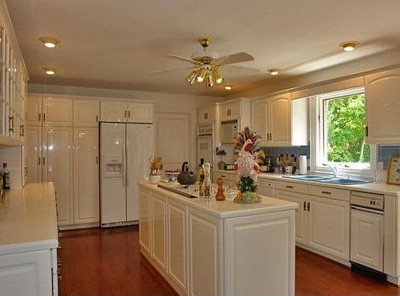 4th image of 65 Hunt Woods Dr