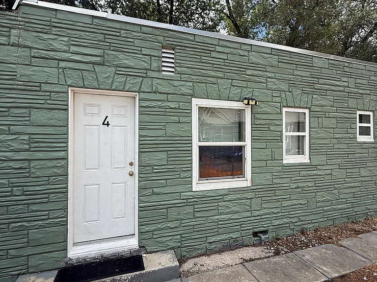 315 Swope Ave #4 — Photo 1