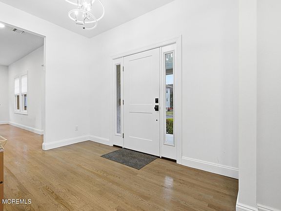 3rd image of 505 Laurel Ave