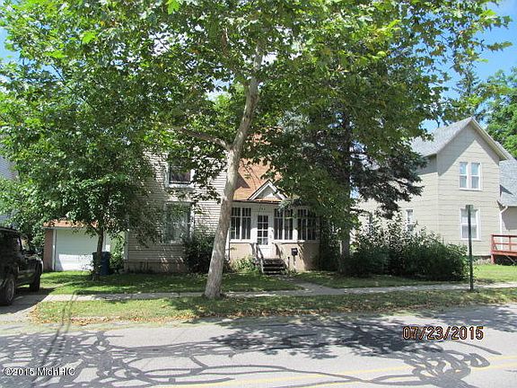 2nd image of 41 E Hallett St