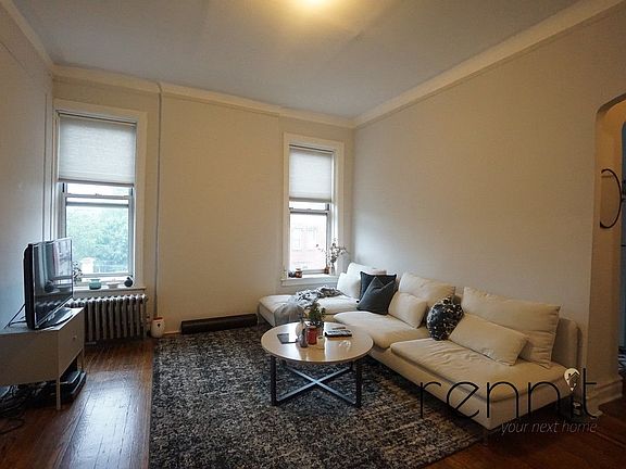 2nd image of 93 Halsey St #B22