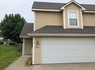 3554 S Morning Dove Cir, Lawrence, KS 66049