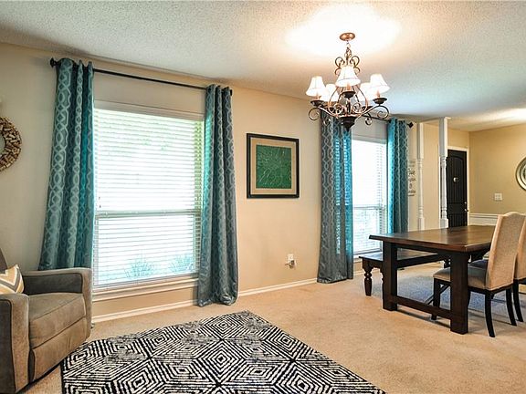 5th image of 403 Northview Dr