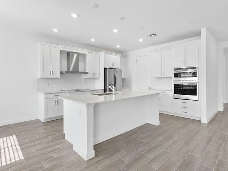 6843 Cobia Cir — Photo 1