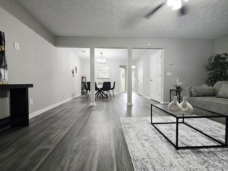 2430 Piering Dr — Photo 28