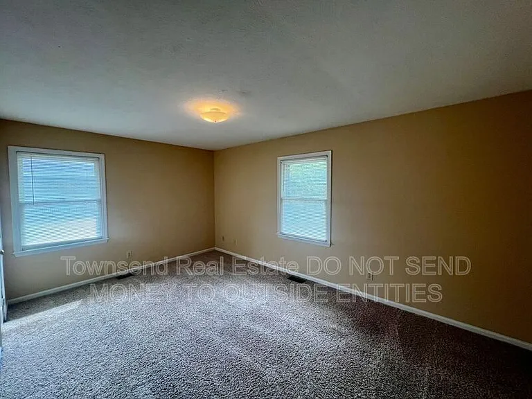 1027-2 Ancestry Dr — Photo 14