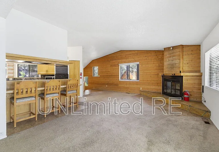 1410 N Inverrary Way — Photo 16