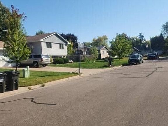4th image of 163 Southwind Ln