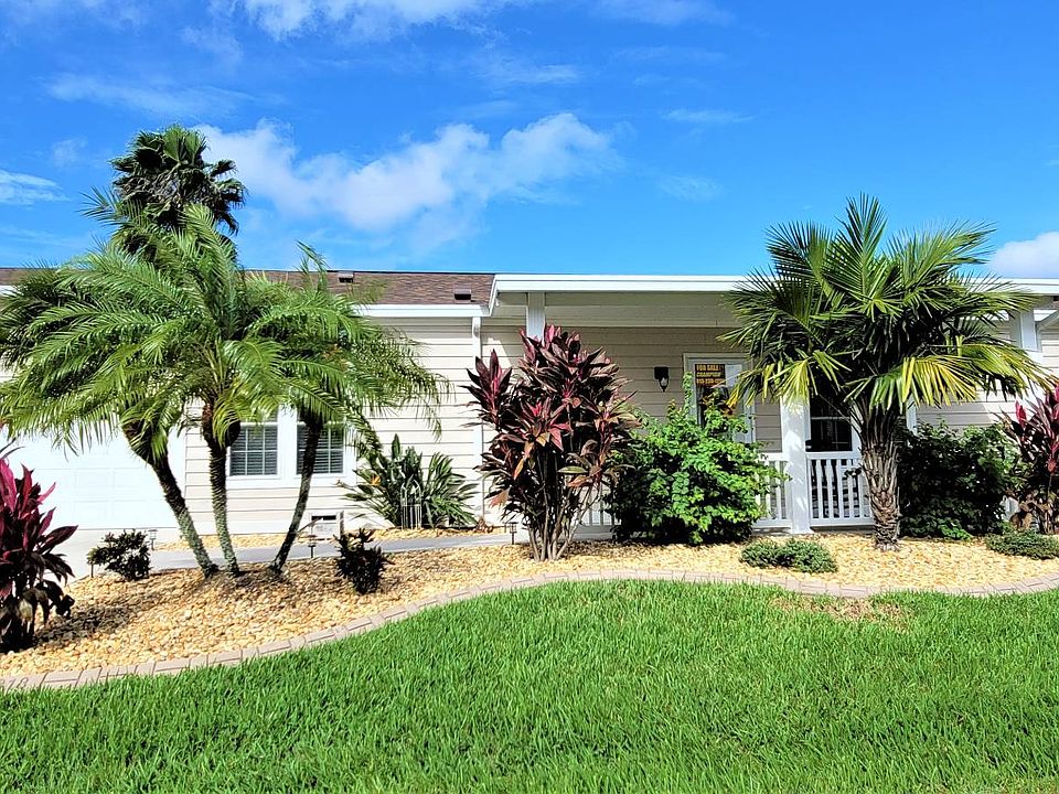 1st image of 2818 Pier Dr