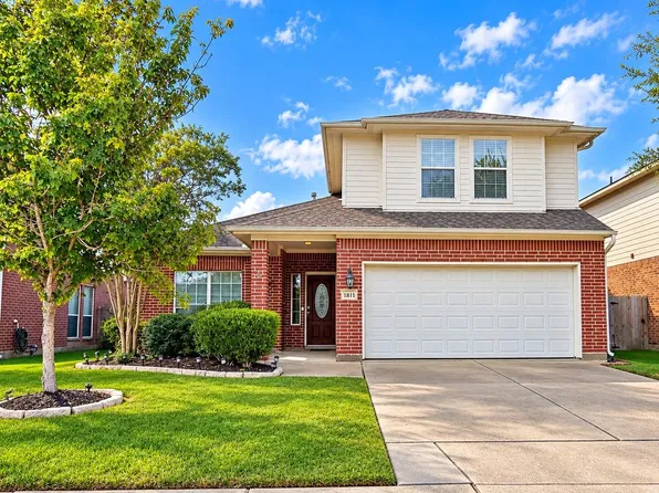 1811 Winding Trail Ln, Alvin, TX 77511