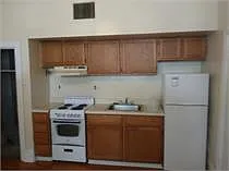 319 N 33rd St #4 — Photo 6