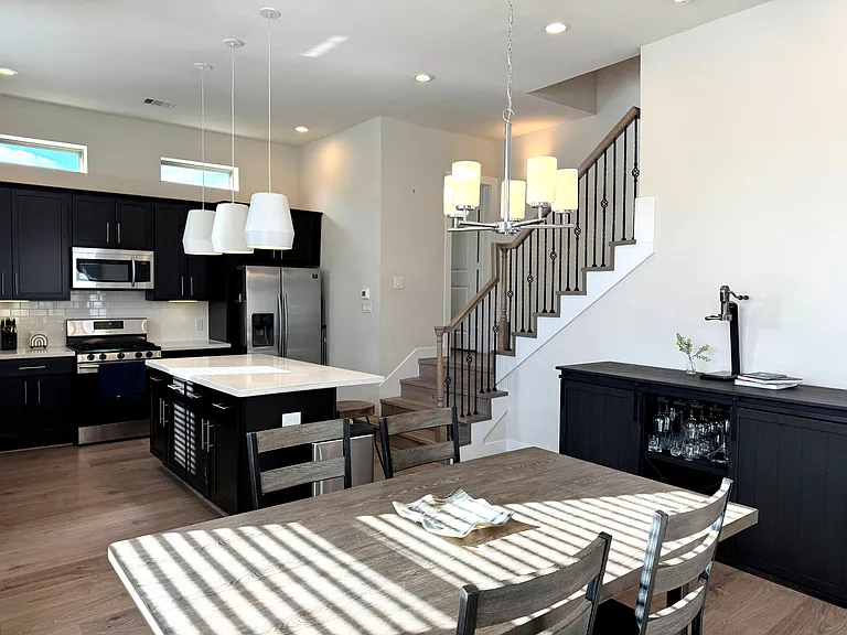 2616 Riverside Dr #F — Photo 14