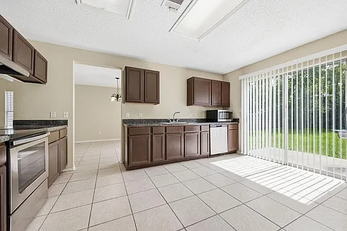 1109 Bradbury Ln Photo 1