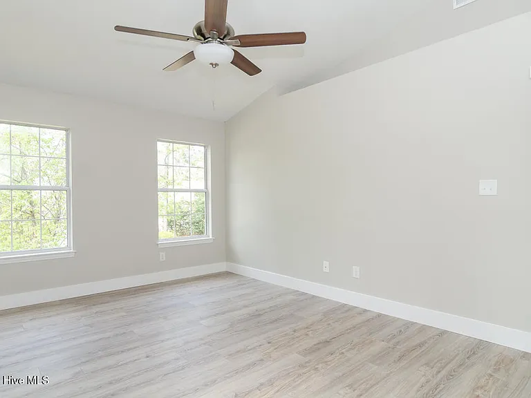 5308 Petral Ct — Photo 20