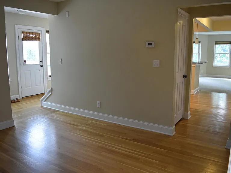 2250 W 7th St — Photo 10