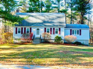 5 McCormick Ln, Chelmsford, MA 01824