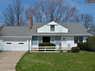 22430 Bartlett Dr, Rocky River, OH 44116