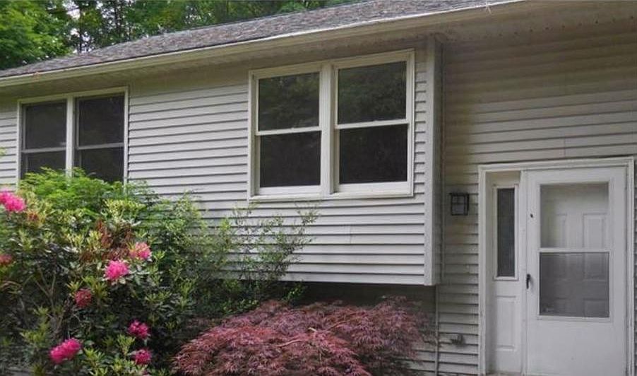 1st image of 6 Cocoa Ln #A