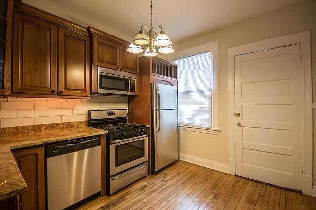 1st image of 1841 W Wellington Ave #House