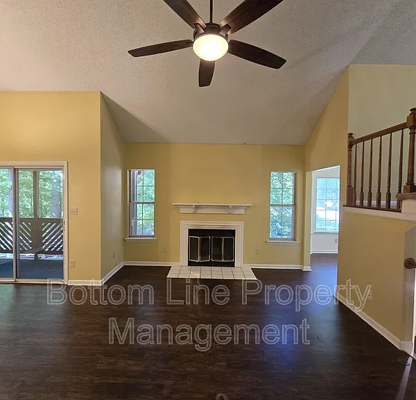 6108 Gray Gate Ln #G — Photo 6
