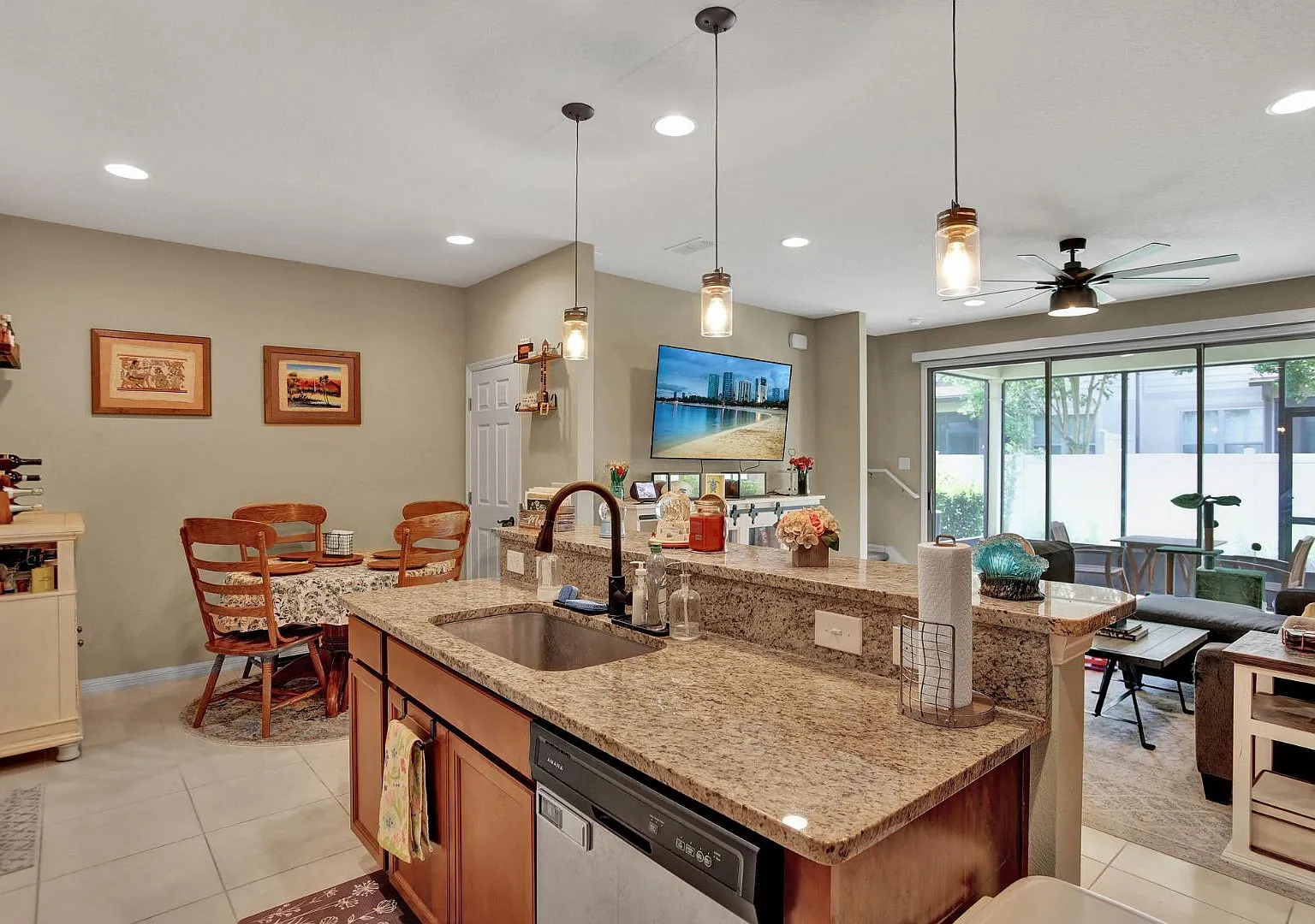 7036 Beauhaven Ct - 7036 Beauhaven Ct — Photo 2