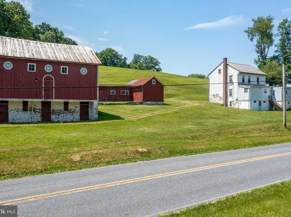 17 Kutz Rd, Fleetwood, PA 19522