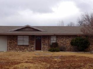 403 Straws Mill Rd, Gatesville, TX 76528