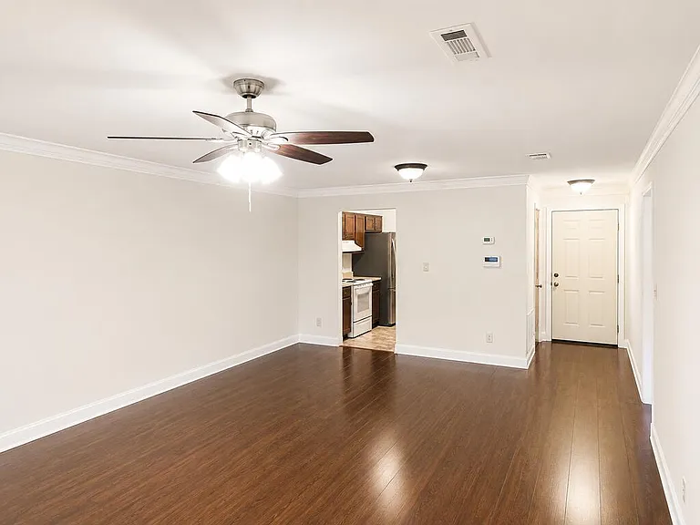 526 Heritage Pl — Photo 4