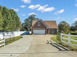 13535 Versailles Rd, Rockvale, TN 37153