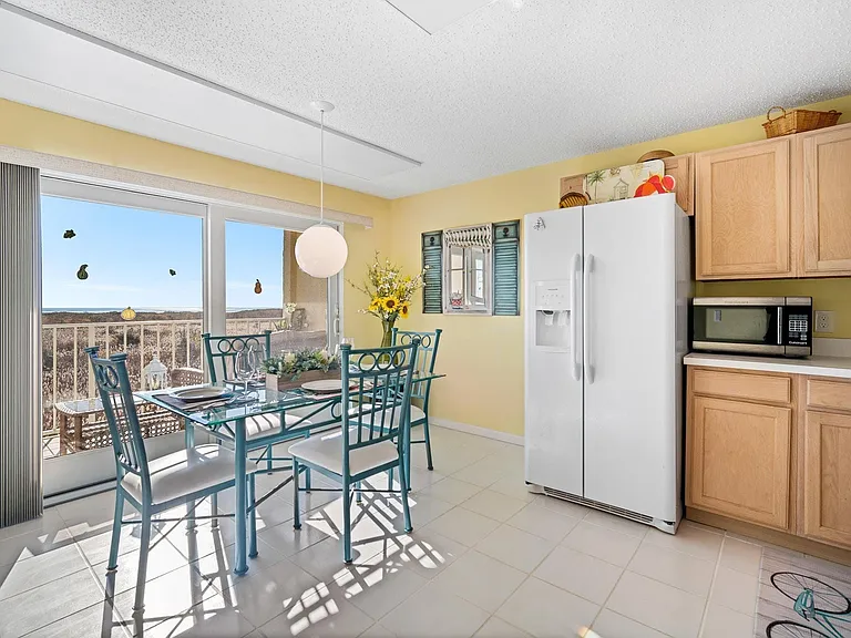 4600 W Brigantine Ave #403 — Photo 8