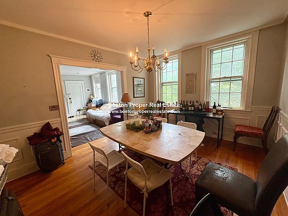 4th image of 120 University Rd #2