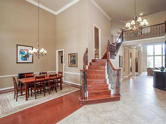 5th image of 25618 Wildbrook Crossing Ln