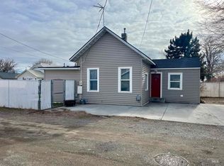 503 Stevens Ave, Filer, ID 83328