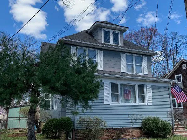 1131 Forest Ave, Staten Island, NY 10310