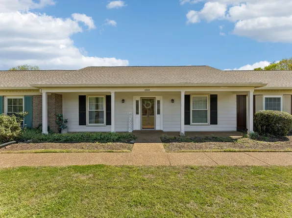 1044 Todd Preis Dr, Nashville, TN 37221