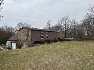 N1999 Ullom Rd, Browntown, WI 53522