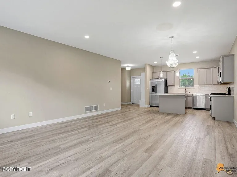 1340 W Minnetonka Dr #2 — Photo 16