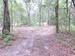 105 Ranchette Ln, Florahome, FL 32140