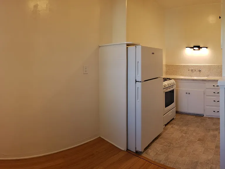3802 Centre St #1-12 — Photo 19