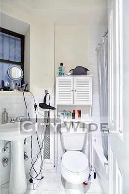 Rented by City Wide Apartments | media 5