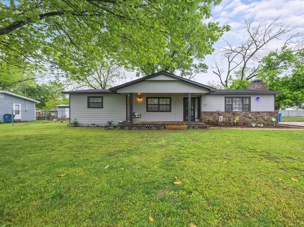 127 Van Dorn St, Pea Ridge, AR 72751