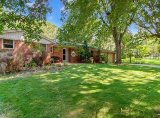 25 Bevlyn Dr, Asheville, NC 28803