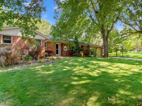 25 Bevlyn Dr, Asheville, NC 28803